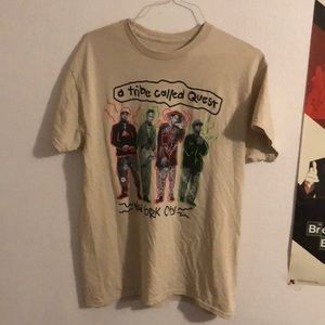 A Tribe Called Quest ATCQ Yellow Haze New York Squiggles T-Shirt Size L